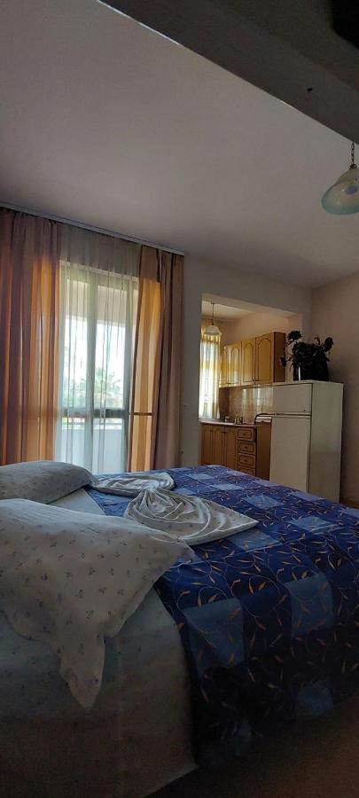 Villa Madani Дуррес Екстер'єр фото
